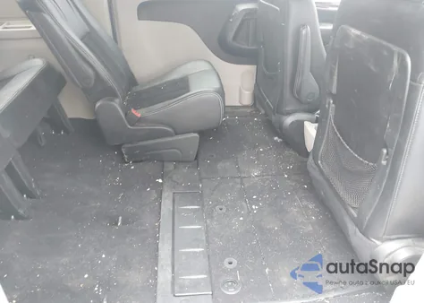 2018 Dodge Grand Caravan Sxt z USA, uszkodzony, nr VIN 2C4RDGCG2JR241353